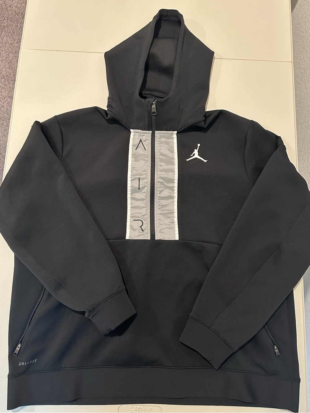 Nike Air Jordan Men’s Dri-FIT Half Zip Pullover Hooded Jacket Black/Gray XXL